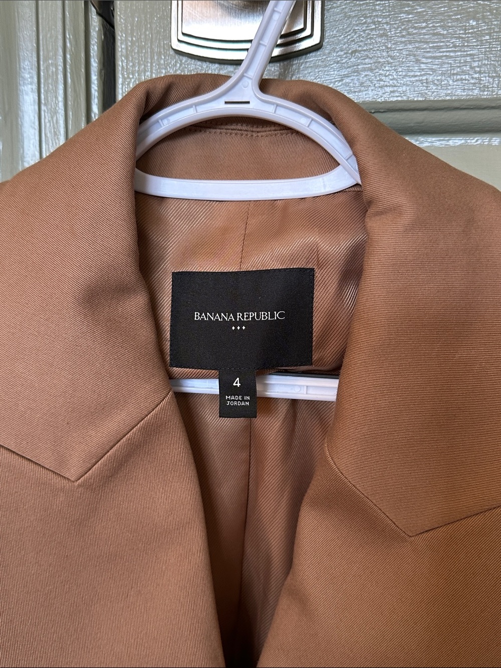 Banana Republic Double-Breasted Camel Blazer - Picture 3 of 3